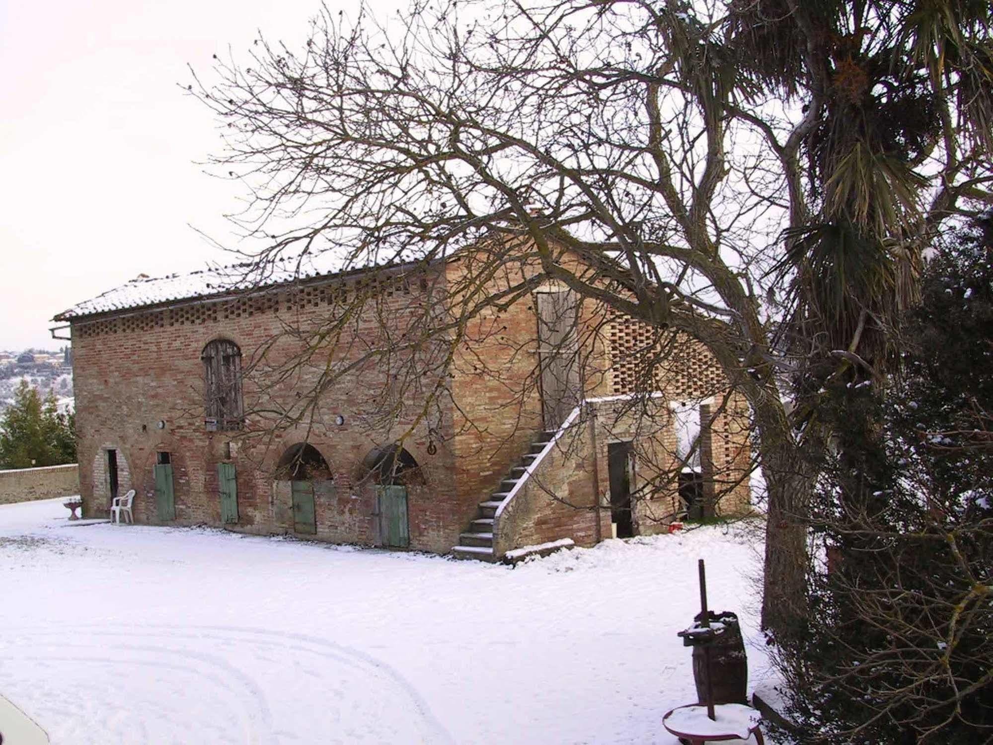 Agriturismo La Torretta Costalpino Exteriör bild